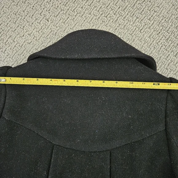 Women's Sz Small Wool Coat Jacket in Black w Oversized Collar and Puff Shoulders - Picture 9 of 11